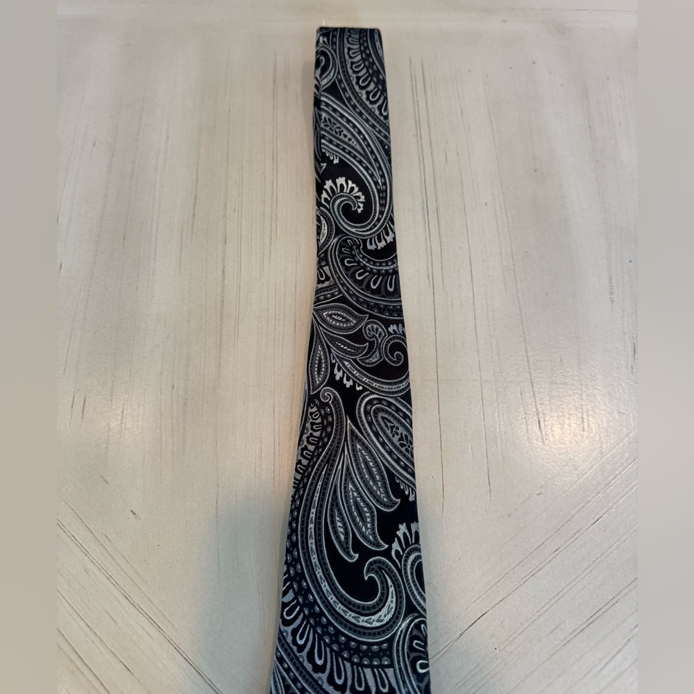 Donald J Trump Signature Collection Silk Men Tie Black - Like New! - Picture 10 of 13